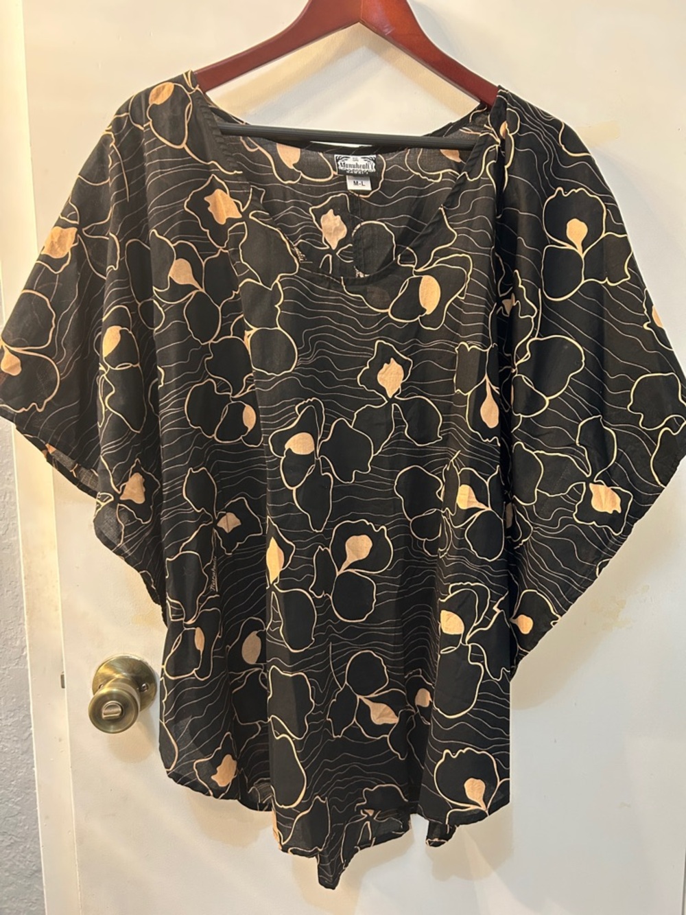 Manuhealii Blouse Top Batwing Style Cotton M-L, Hawaiian Aloha Floral
